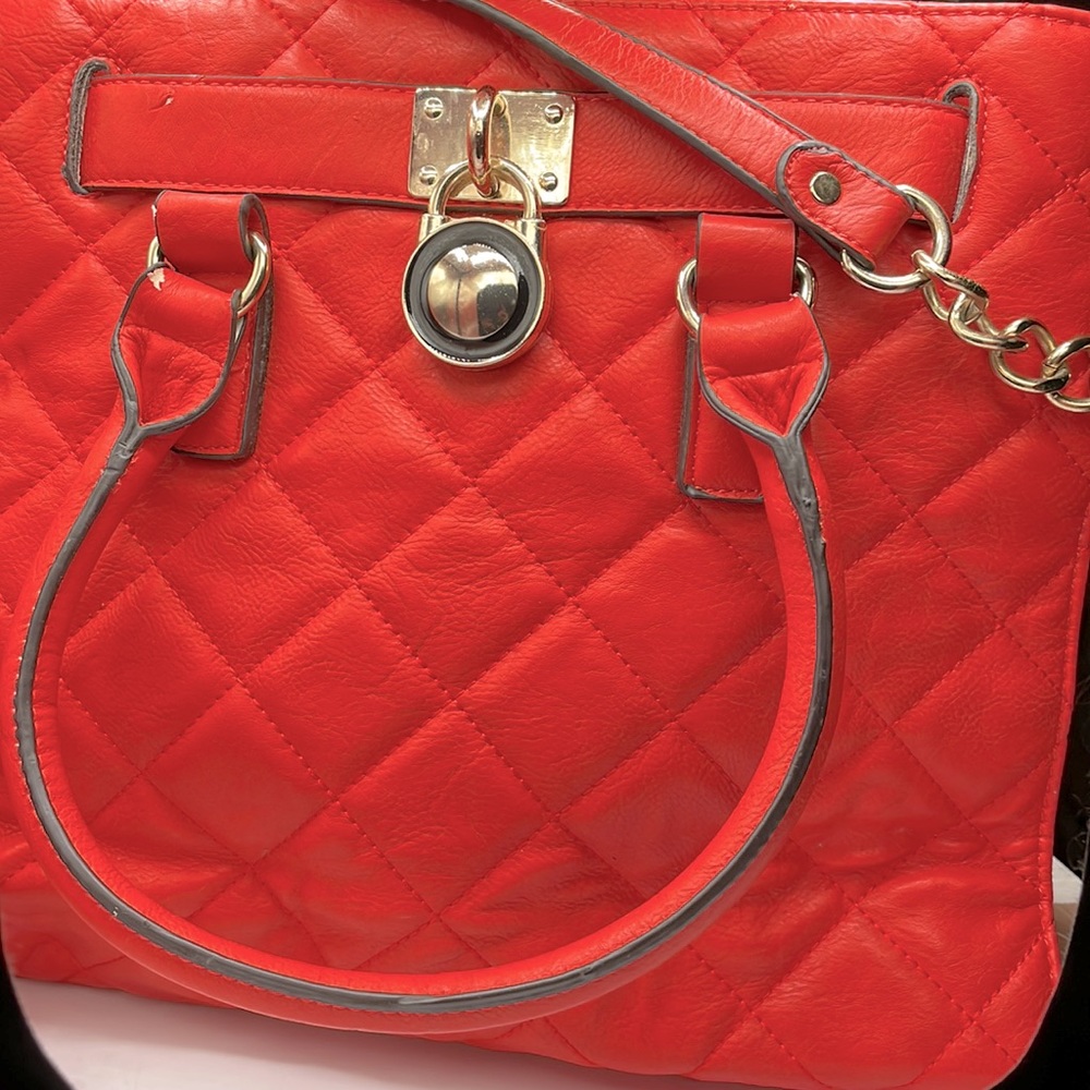 *Discounted. Extra Large women’s purse